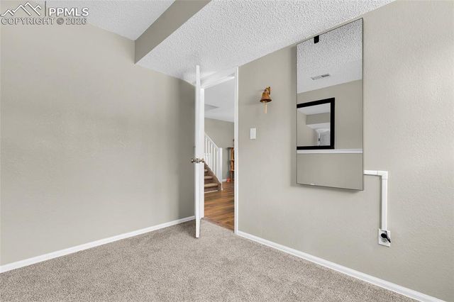 3265 Foxridge Drive, Colorado Springs, CO 80916