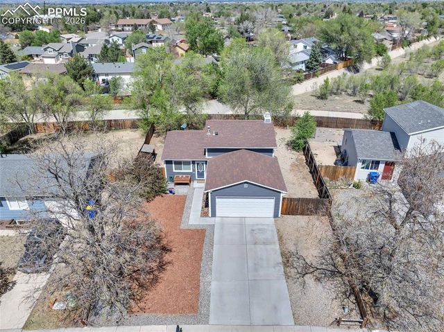 3265 Foxridge Drive, Colorado Springs, CO 80916
