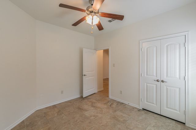 5115 Prestwick Drive, Arlington, TX 76001
