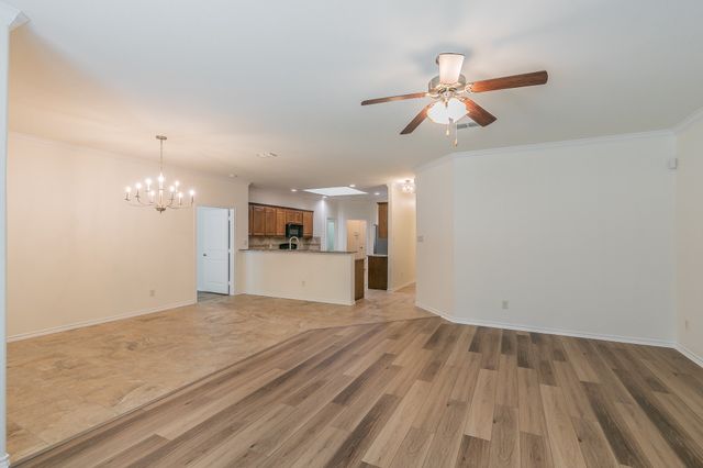 5115 Prestwick Drive, Arlington, TX 76001