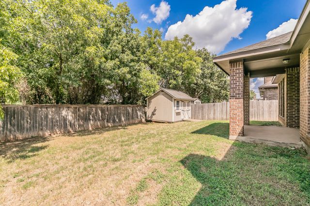 5115 Prestwick Drive, Arlington, TX 76001
