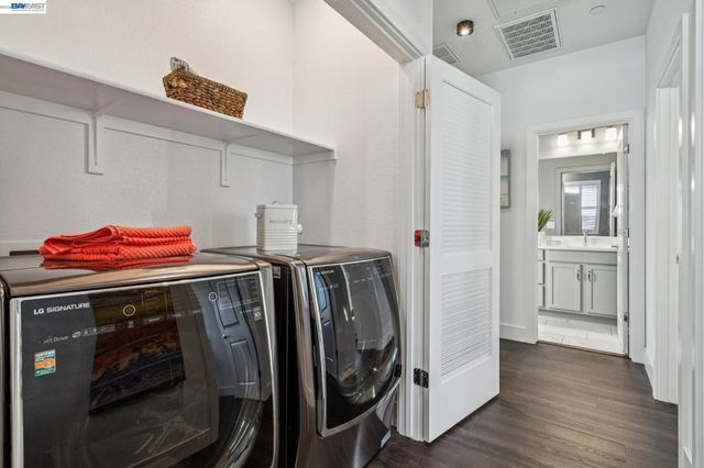 646 646 Eucalyptus Way, Alameda, CA 94501