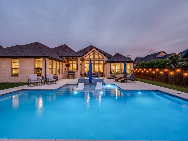 316 Carrington Drive, Argyle, TX 76226
