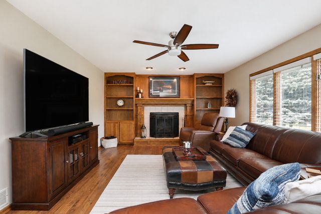 205 NW Westwood Street, Ankeny, IA 50023