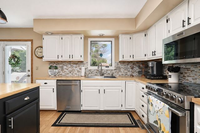 205 NW Westwood Street, Ankeny, IA 50023