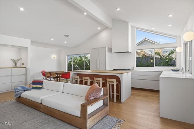 1239 Seafarer Street, Ventura, CA 93001