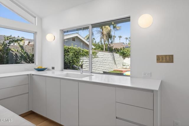 1239 Seafarer Street, Ventura, CA 93001