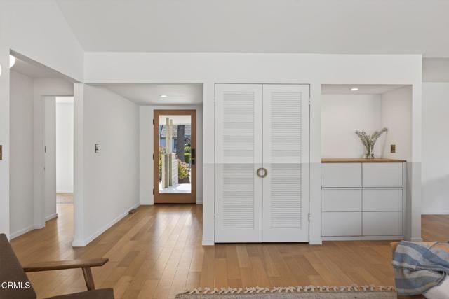 1239 Seafarer Street, Ventura, CA 93001