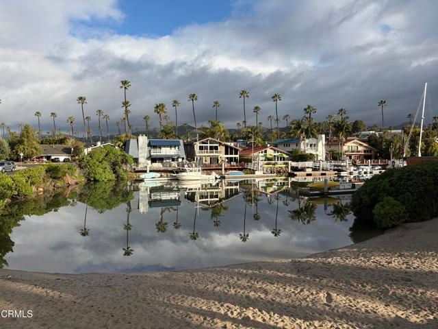 1239 Seafarer Street, Ventura, CA 93001