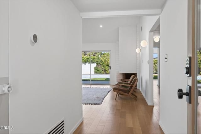 1239 Seafarer Street, Ventura, CA 93001