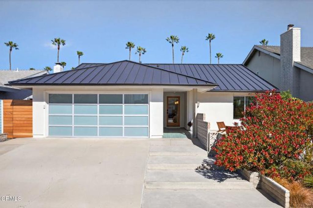 1239 Seafarer Street, Ventura, CA 93001