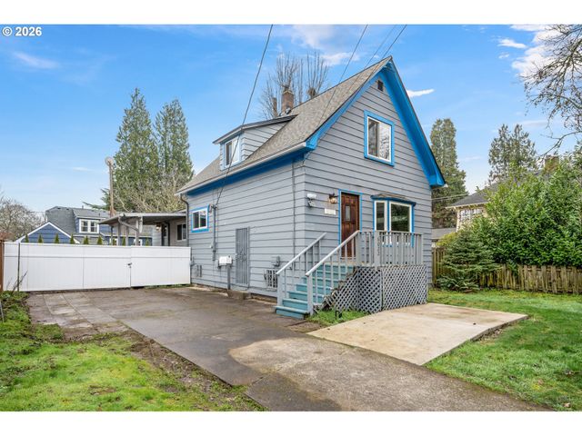 6022 N CURTIS Ave, Portland, OR 97217