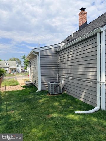 8217 CORNWALL RD, Dundalk, MD 21222
