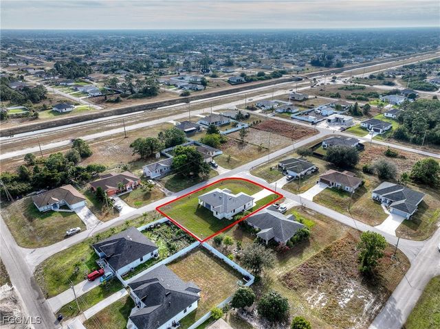 3108 20th ST SW, Lehigh Acres, FL 33976