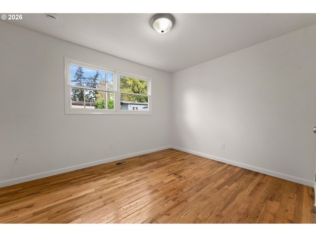 6755 Sw PRINCESS Ave, Beaverton, OR 97008