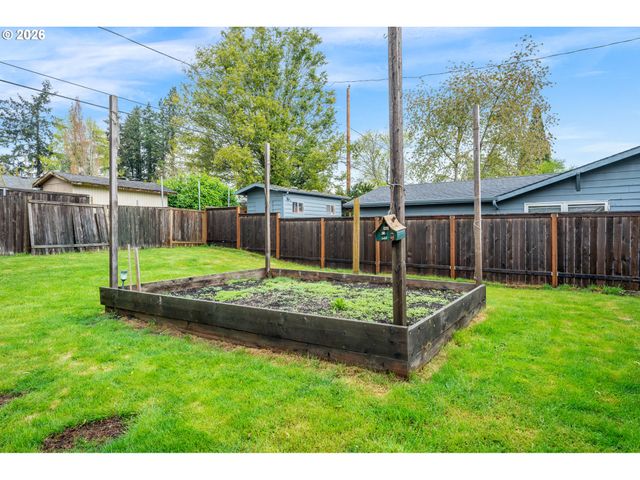 6755 Sw PRINCESS Ave, Beaverton, OR 97008