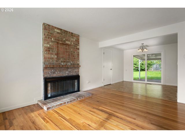 6755 Sw PRINCESS Ave, Beaverton, OR 97008