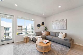 314 Llano De Los Robles Ave 7, San Jose, CA 95136