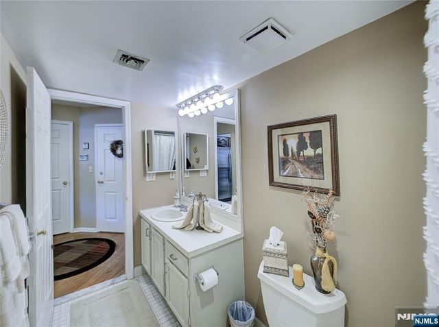 101 Quartz Lane, Paterson, NJ 07501