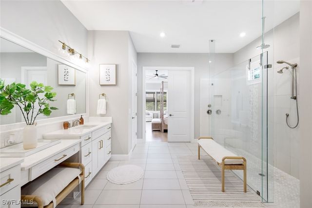 11200 Canal Grande DR, Fort Myers, FL 33913