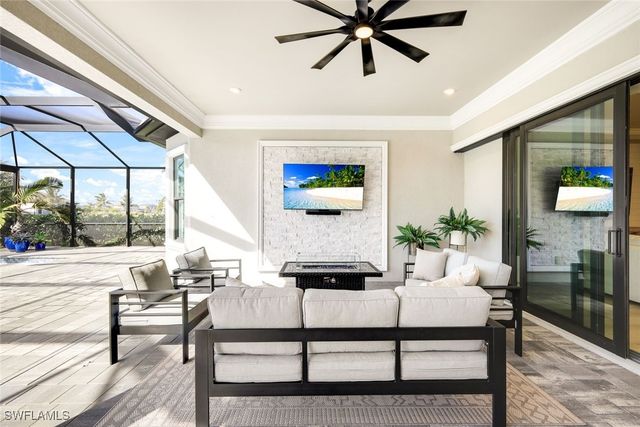 11200 Canal Grande DR, Fort Myers, FL 33913