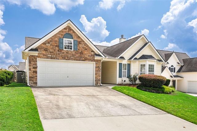 111 W SKYLINE View, Dallas, GA 30157