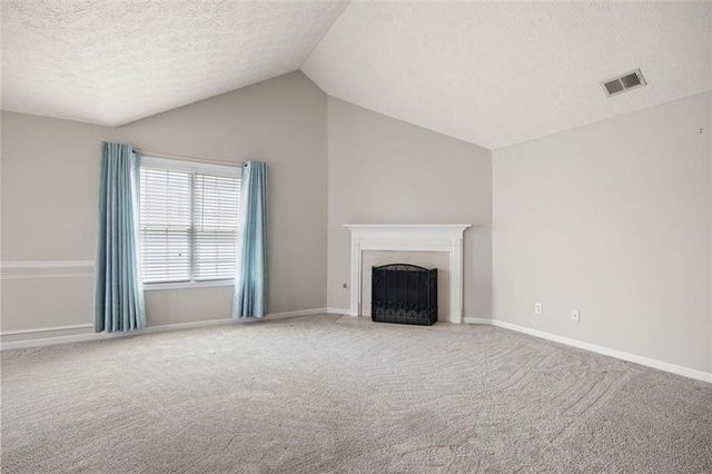 111 W SKYLINE View, Dallas, GA 30157