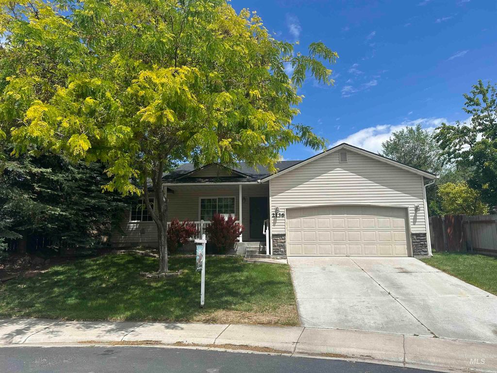 2136 W Havenwood Ave, Nampa, ID 83686
