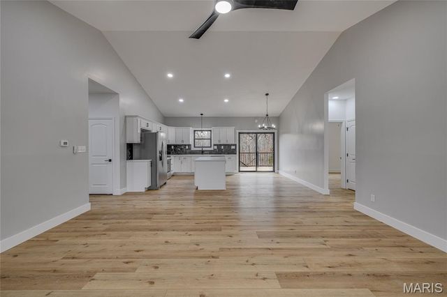 1774 Stoney Point Road, Bonne Terre, MO 63628