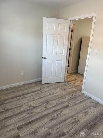 729 Bordentown Avenue a, South Amboy, NJ 08879