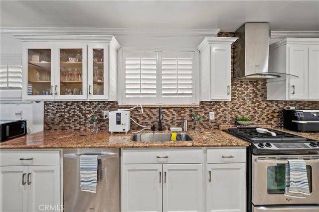 12730 Lorne Street, North Hollywood, CA 91605