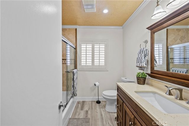 12730 Lorne Street, North Hollywood, CA 91605