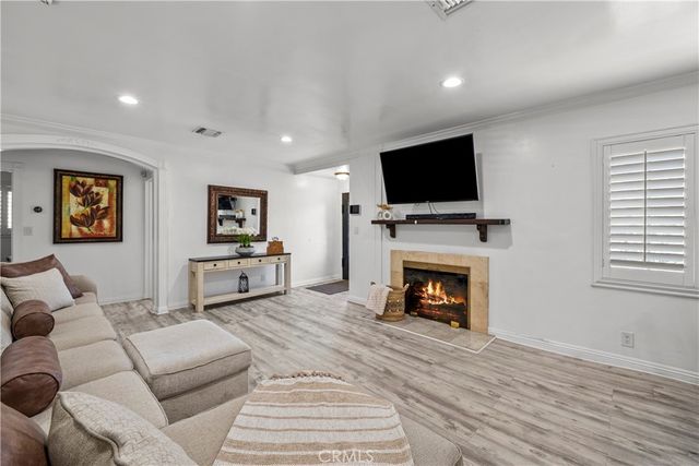 12730 Lorne Street, North Hollywood, CA 91605
