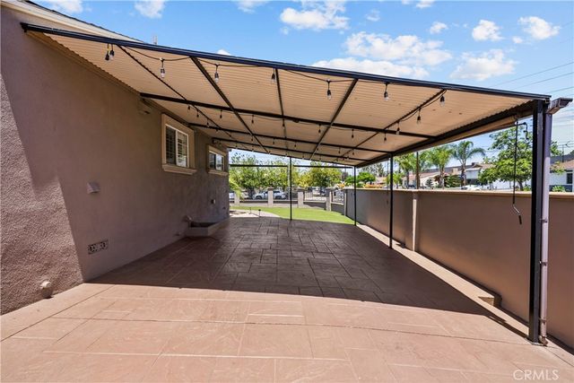 12730 Lorne Street, North Hollywood, CA 91605