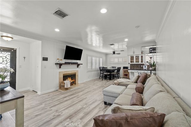 12730 Lorne Street, North Hollywood, CA 91605