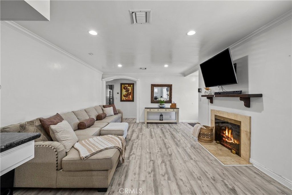 12730 Lorne Street, North Hollywood, CA 91605