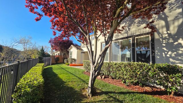 3895 Rollins Ct, West Sacramento, CA 95691