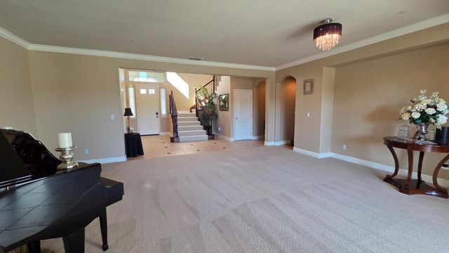 3895 Rollins Ct, West Sacramento, CA 95691