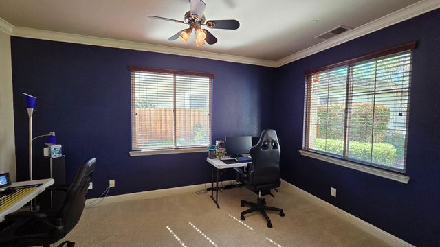 3895 Rollins Ct, West Sacramento, CA 95691