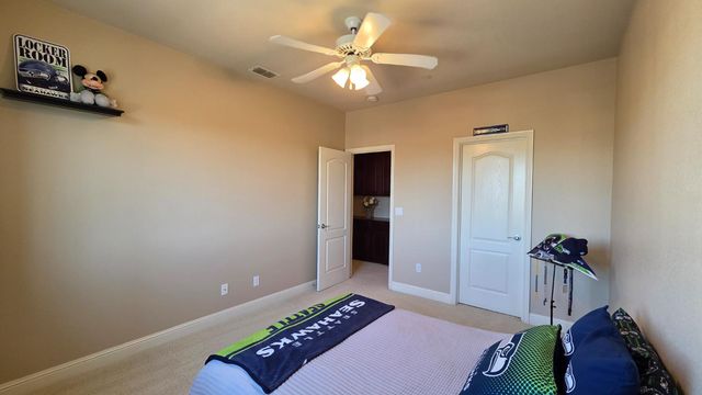 3895 Rollins Ct, West Sacramento, CA 95691