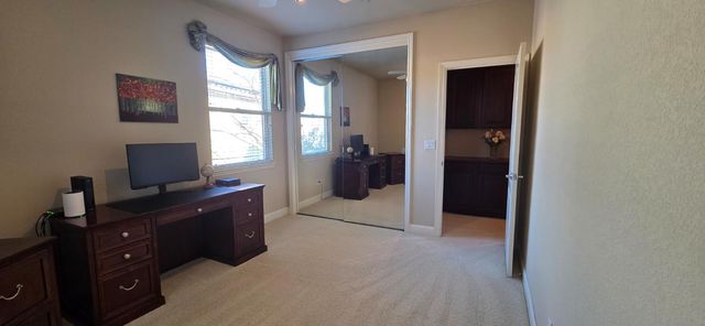 3895 Rollins Ct, West Sacramento, CA 95691