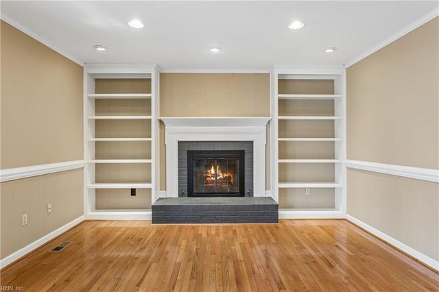 8 Martha CT, Poquoson, VA 23662