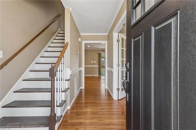 8 Martha CT, Poquoson, VA 23662