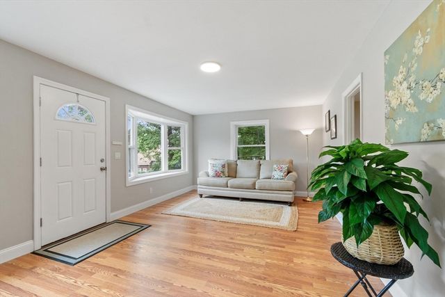 41 Maple St, Randolph, MA 02368