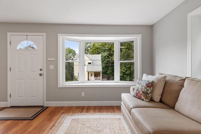 41 Maple St, Randolph, MA 02368