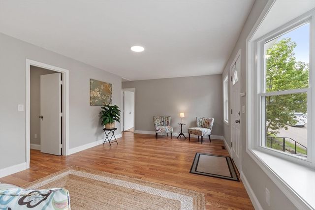 41 Maple St, Randolph, MA 02368