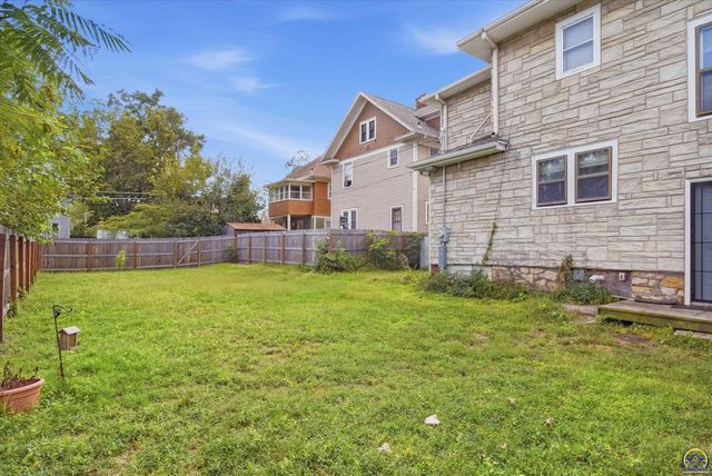 830 SW Fillmore ST, Topeka, KS 66606