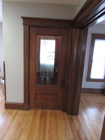 78 Prospect St, Springfield, MA 01107