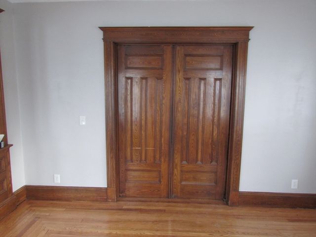 78 Prospect St, Springfield, MA 01107