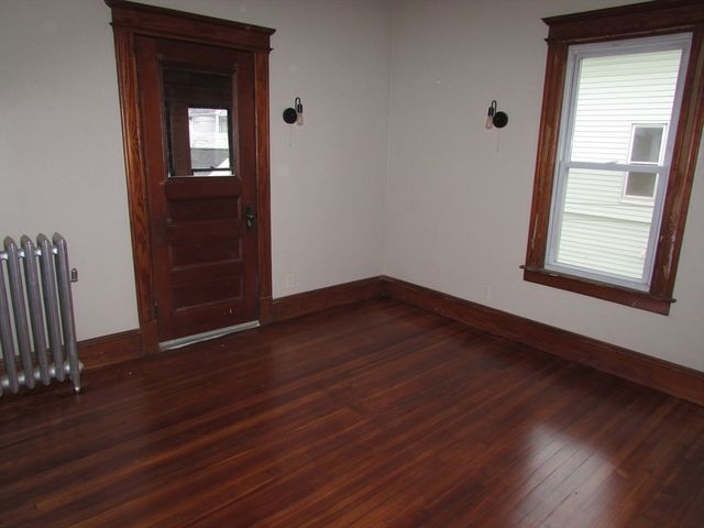 78 Prospect St, Springfield, MA 01107